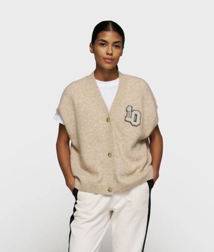 SOFT V-NECK KNIT GILET 1130 EARTH