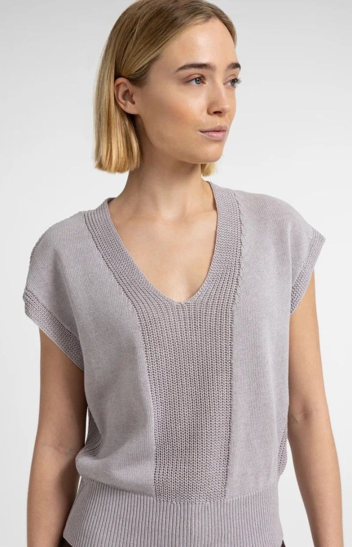 01-000599-606 GREY MELANGE